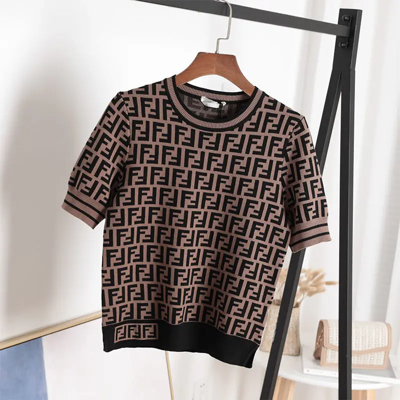 

Summer 2021 new ice silk T-shirt short sleeve women's / loose and slim age reducing men's and women's matching T-shirt