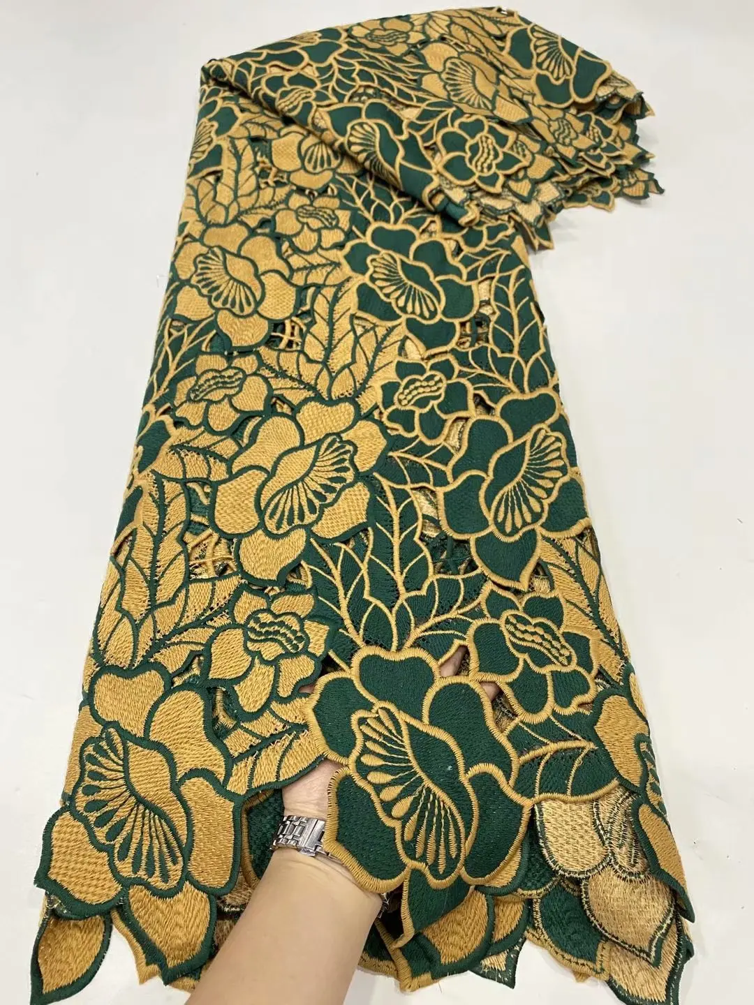 Новый стиль нигерийская Мода Мягкая Белая Водорастворимая кружевная ткань 2021