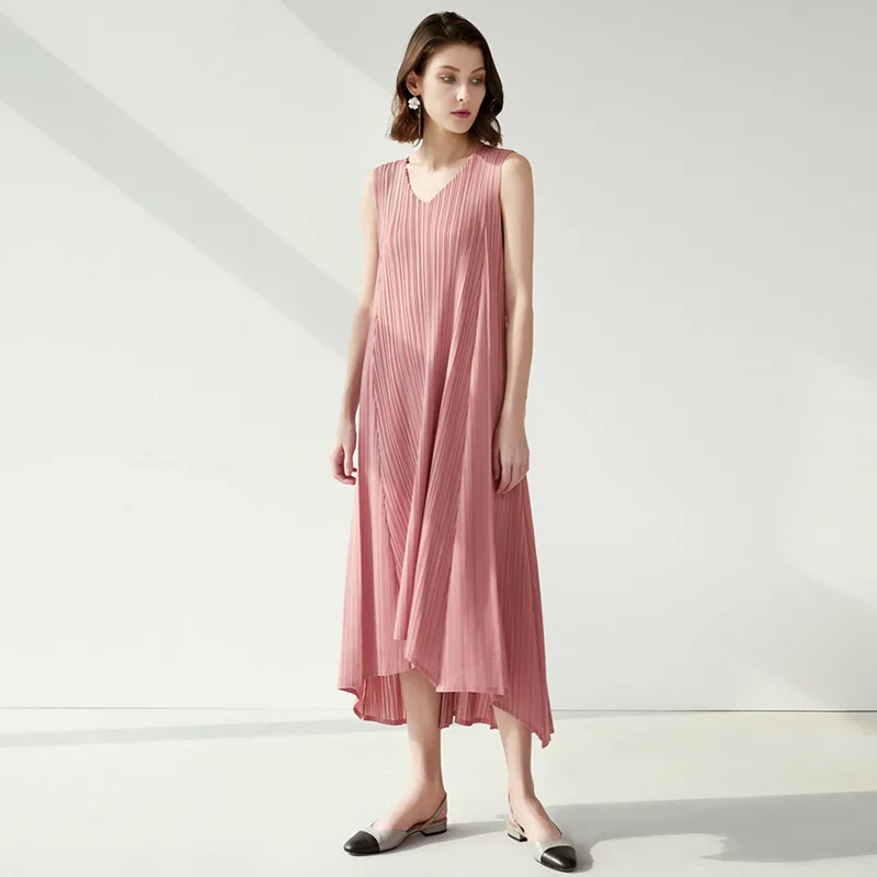 Dress Summer For Women 45-75kg New V-Neck Sleeveless Solid Colour Stretch Miyake Pleated Loose Casual Irregular Dress Midi