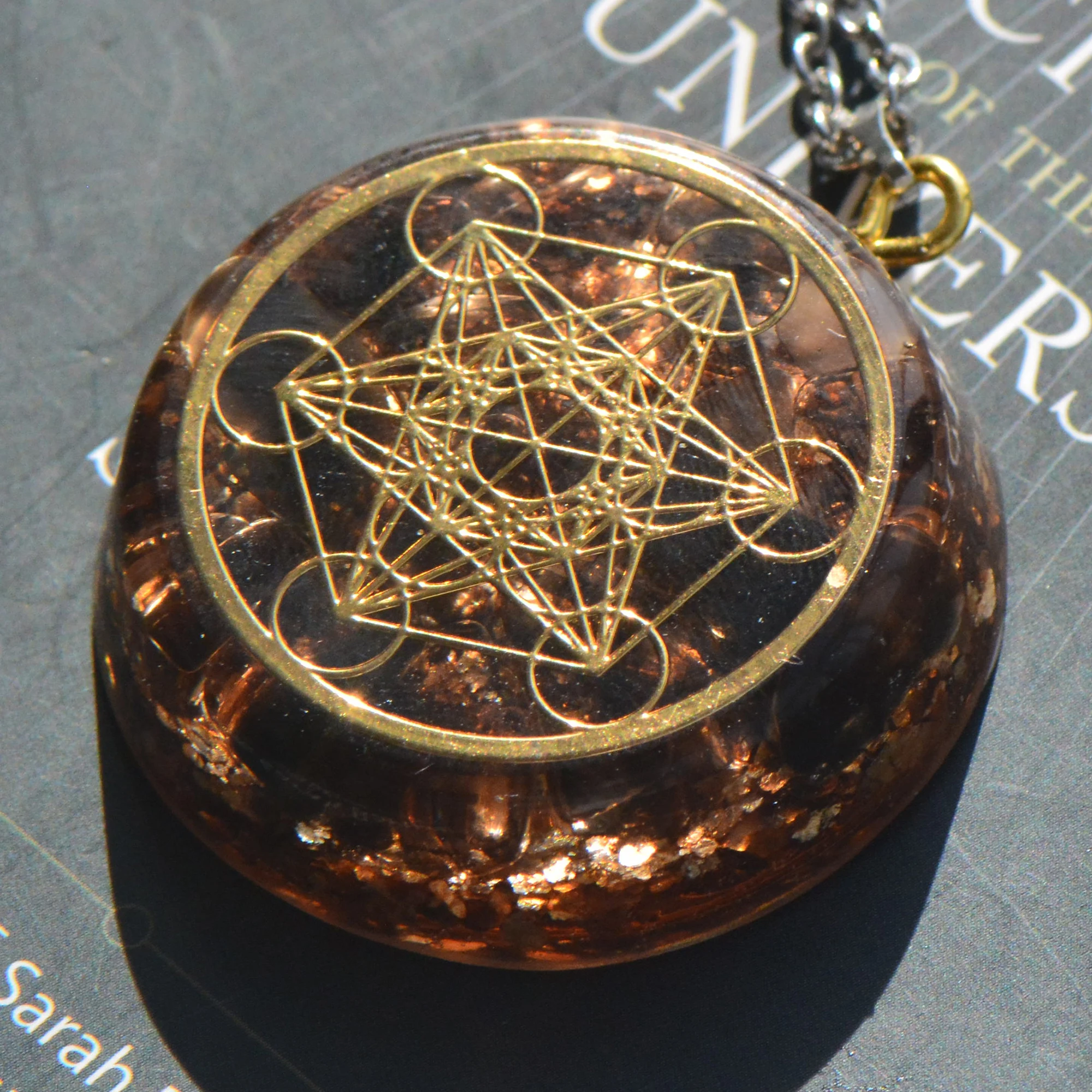 

Seven Chakra Orgonite Pendant Necklace Natural Crystal Energy Chakra Jewelry EMF Protection Healing Orgone
