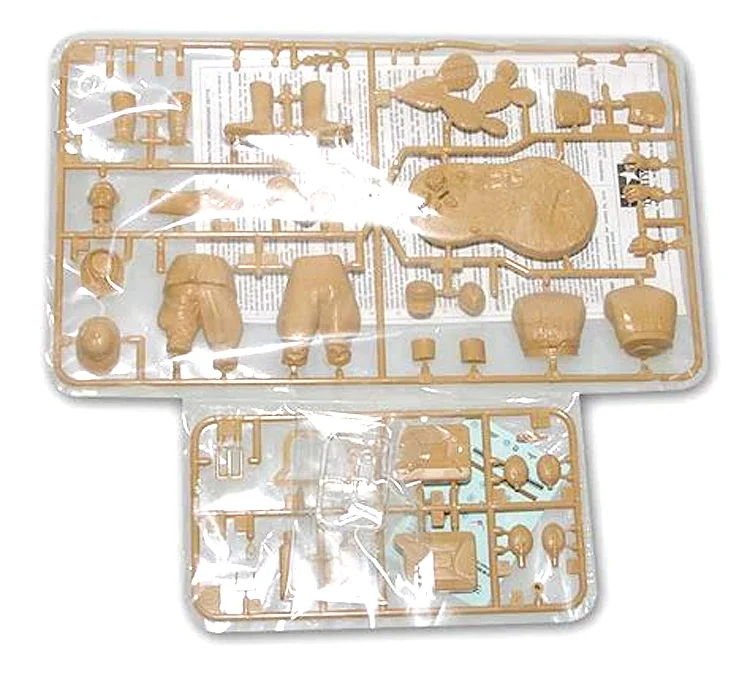 

Tamiya 36310 1/16 Scale WWII Wehrmacht Tank Crewman Afrika Corps Figure Soldier Display Toy Plastic Assembly Model Kit
