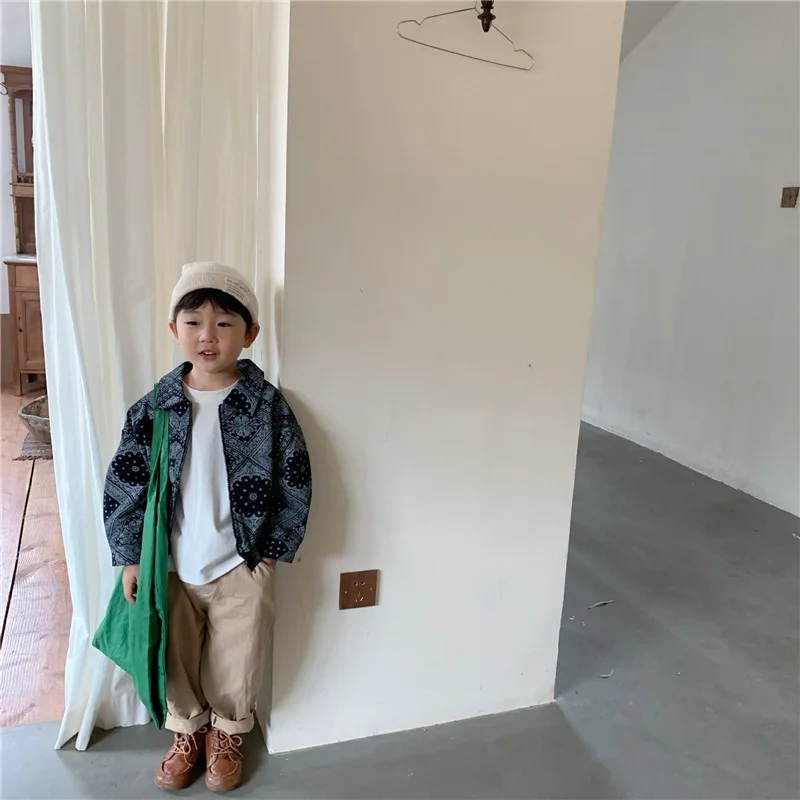 Осенняя куртка на молнии с цветочным рисунком в Корейском стиле для мальчиков