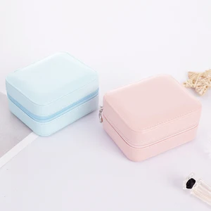 In Stock Leather Travel Portable Mini stud earrings ring Jewelry Box Case with Mirror Jewelry Display Box Useful MakeupOrganizer