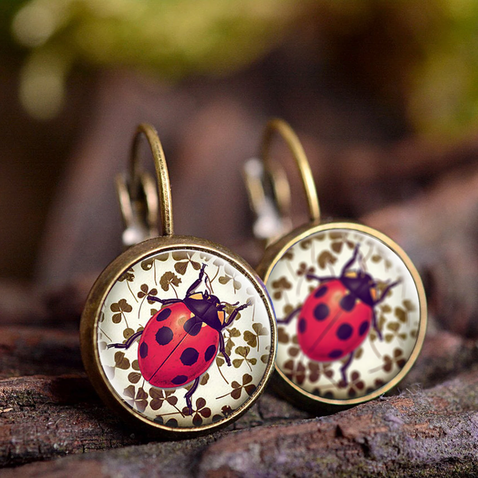 Креативная милая картина с изображением белки серьги гвоздики ручной работы