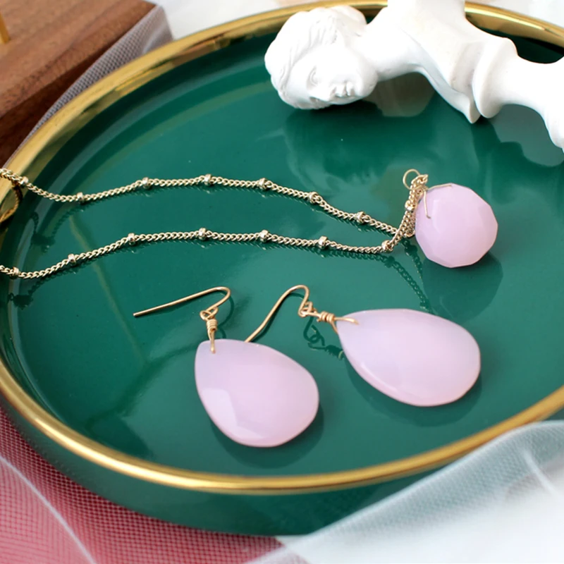 

New Elegant Pink Crystal Stone Pendant Necklace Bridal Wedding Neck Jewelry Trendy Statement Necklace Collar Jewelry for Women