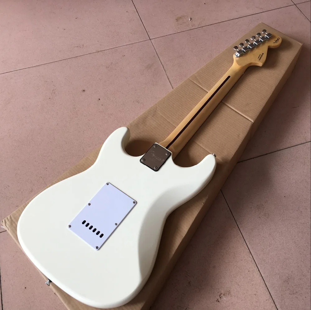 

Custom cream color electric guitar,handwork 6 Strings Maple fingerboard with white pickguard guitarra,high quality pickup gitaar