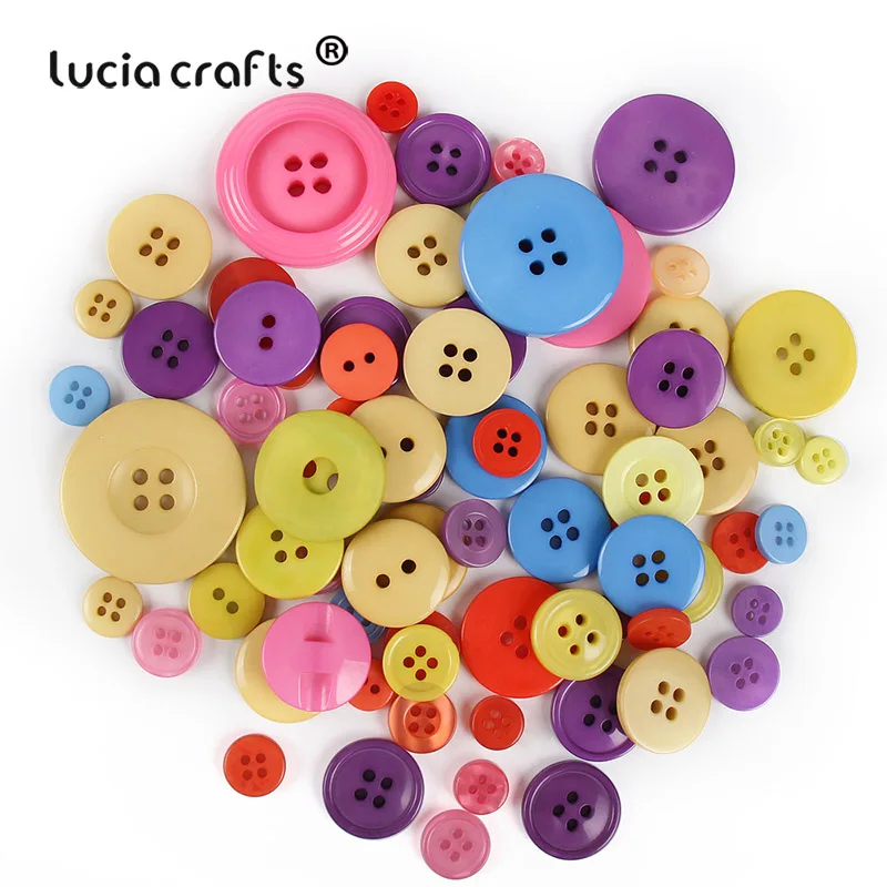 

SALE! Mix Shape 6-18mm DIY Cartoon Buttons Plastic Wooden Buttons Garment Sewing Material E0403