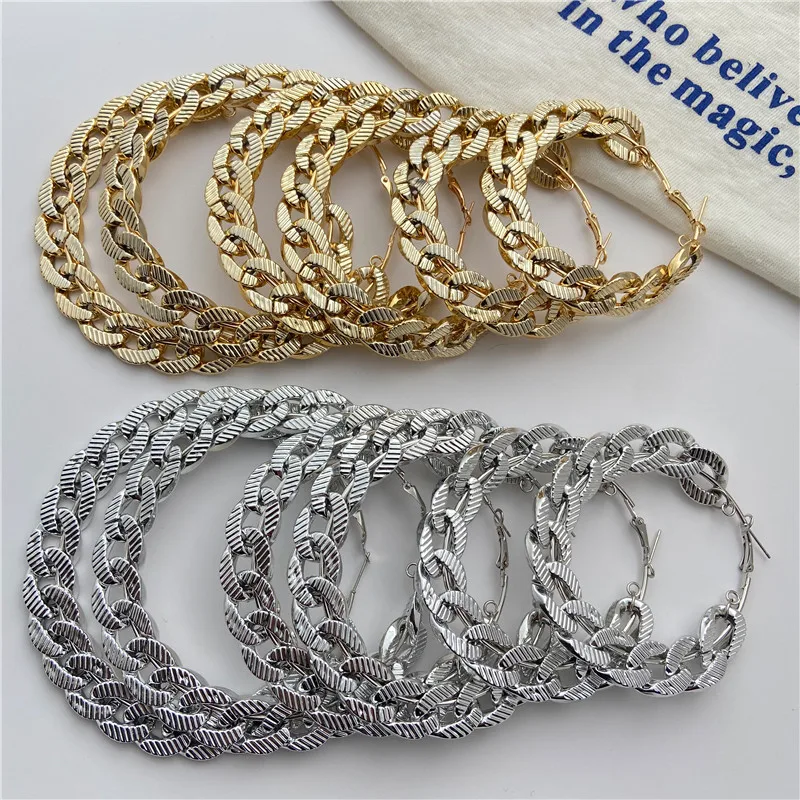 Женские серьги кольца в винтажном стиле большие золотистые круглые с цепочкой