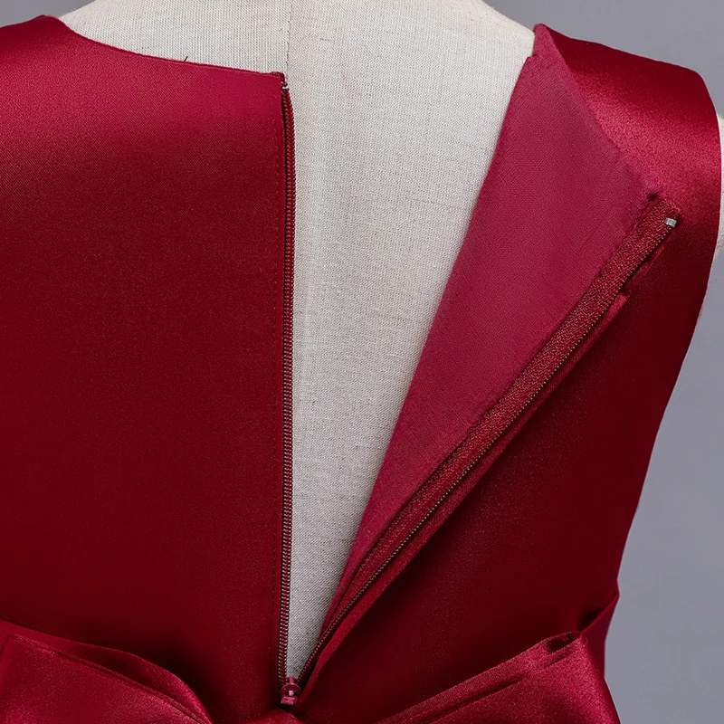 

Flower Girls Dresses Bow Sleeveless Burgundy Lace Pearls Embroidery Ball Gown O-Neck Floor-Length Kids Party Princess Skirt F100