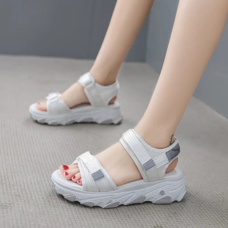 

Roman Sandals Female Shoe Med Shallow Mouth Clogs With Heel 2021 Summer All-Match Womens Wedges Gladiator Girls Fashion Comfort