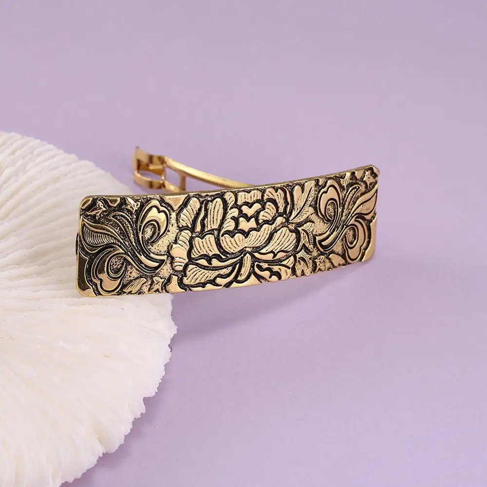 Заколка для волос в ретро-стиле с цветами серебристого и золотистого цвета |