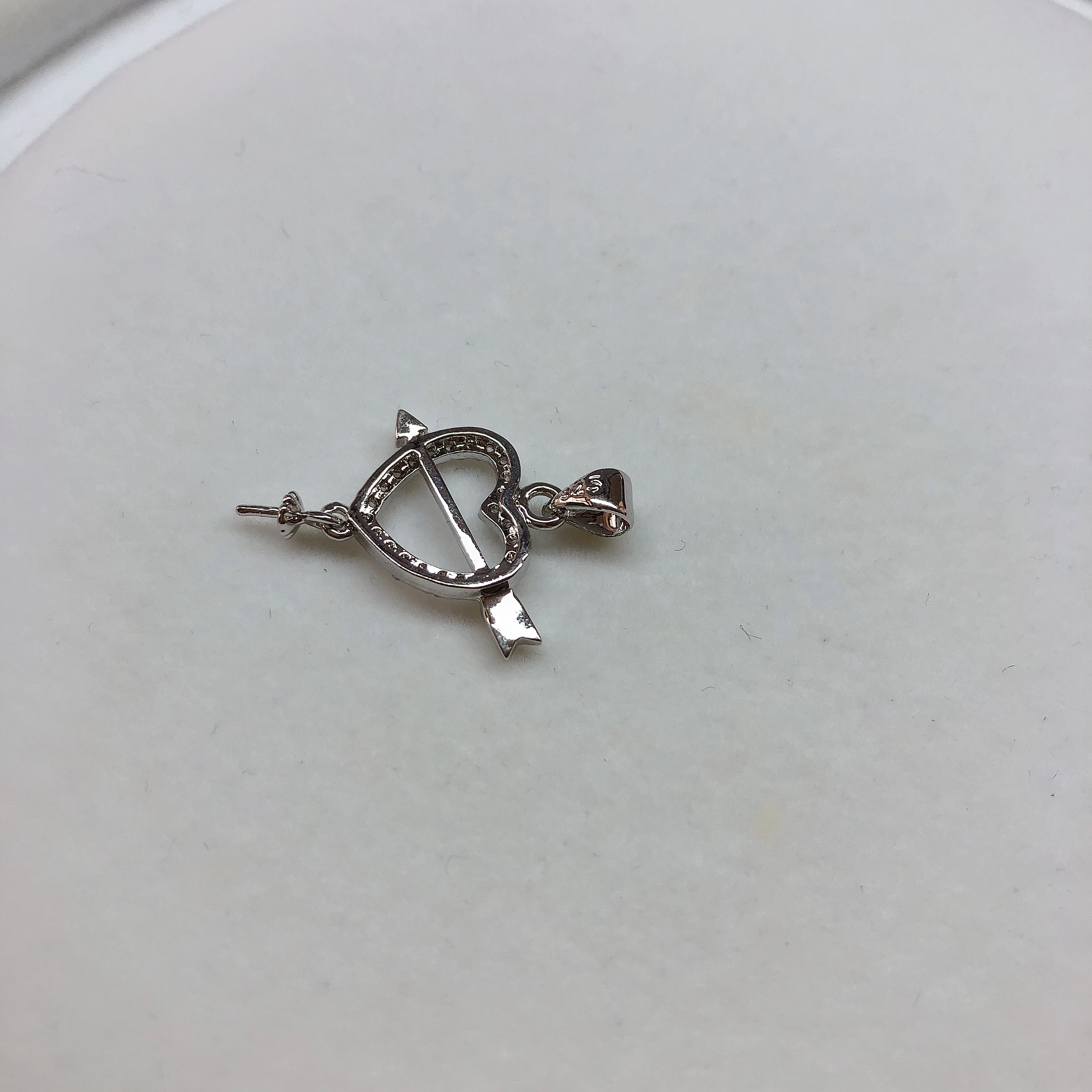 В виде сердца со стрелой основа Подвески крепление найти настройки ювелирные