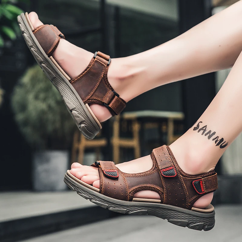 

Summer Designer Mens Sandals Outdoor Beach Men's Sandal Fashion Male Water Footwear Lightweight Walking Hiking Leather Sandals