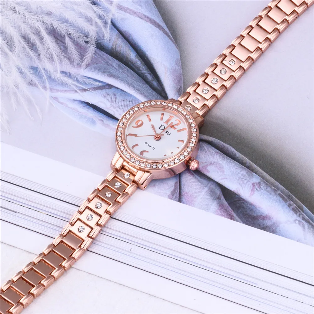 

2021 New Design Fashion Alloy Band Bracelet Watch Women's Fashion Quartz Rhinestone Watch Best Selling Waches Women