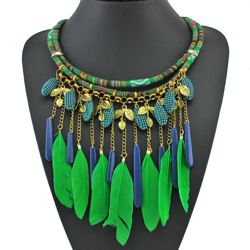 Распродажа! Ожерелье с перьями, зеленого и синего цветов, африканские украшения, Женская веревочная цепочка