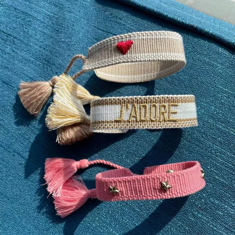 

Forever Love Friendship Bracelets Woven Arm Stacked Bracelet Fashion Jewelry Gift for Mom Sis Couples