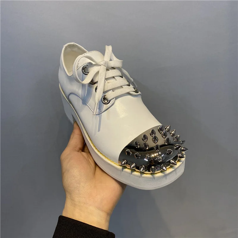 

2021 spring cow leather thick sole lace head deep mouth shoes large rivet women's single shoes