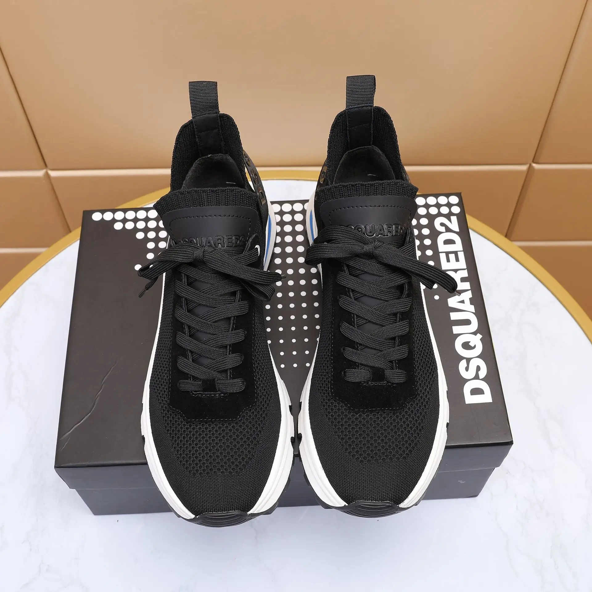 

CLASSIC Men Dsquared2 Shoes Italy Luxury Brand Breathable Sneakers Dsq2 HEIGHTINCREASING Running ICON printed Casual Shoes 38-45