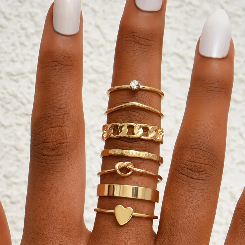 

7 Pcs/Set Vintage Gold Crystal Geometric Heart Rings Set Fashion Finger Rings for Women Jewelry