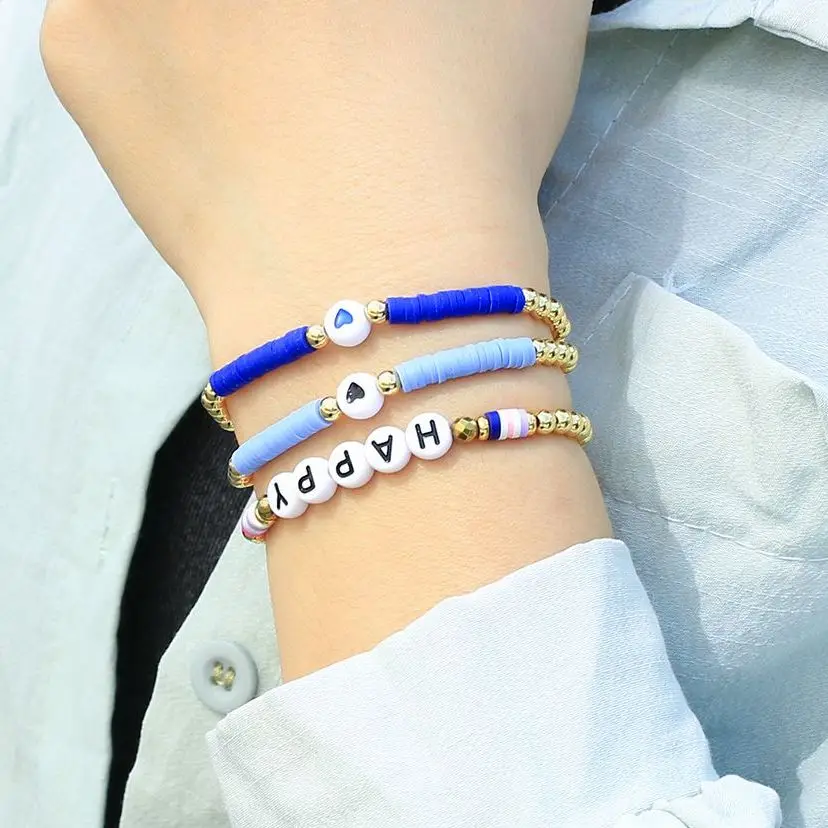 

KELITCH New 2022 Beaded Women Bracelets Polymer Clay Handmade Strand Gold Love Heart Printing Gift Jewelry kpop Friends