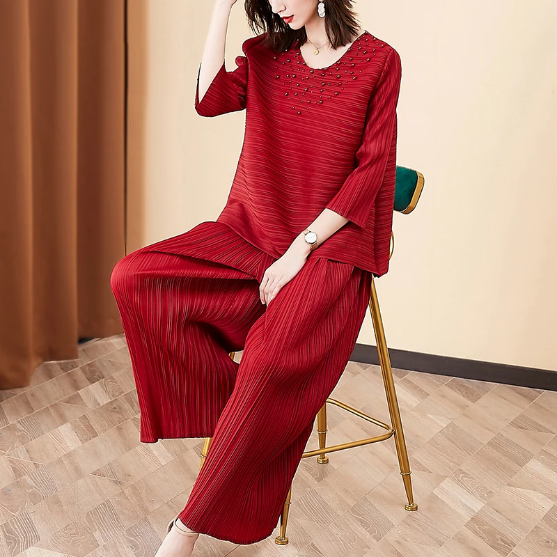 Pant Suits Plus Size Women Spring Summer Fashion Round Neck 3/4 Sleeve Beading Top + Elastic Waist Miyake Pleated Pants Set