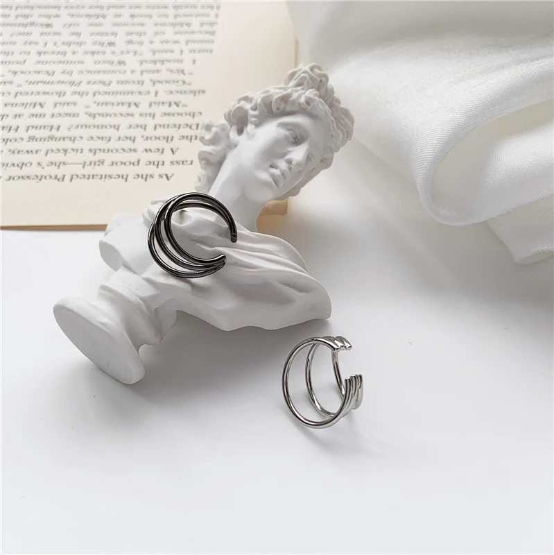 

HANGZHI 2020 Trendy Texture Plated Multi-layer Geometric Chain Metal Ear Bone Clip Earring For Women Girls Party Jewelry Gift