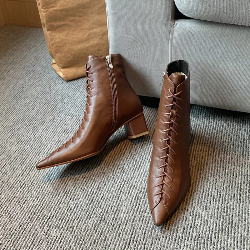 Online Bahasa Perancis Retro Renda-Up Menunjuk Toe Tebal Tumit Sepatu Bot Pendek Gaya Korea Temperamen Putih Musim Semi Dan Musim Gugur Perempuan Mid-Sepatu