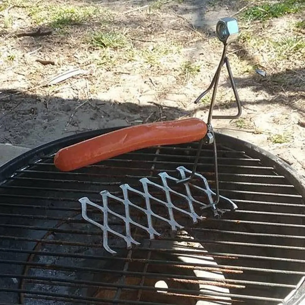 

New Hot Dog BBQ Rack Baking Cooking Tool Funny Nut Head Hot Dog Barbecue Stainless Steel Bracket Outdoor BBQ Tool Accessories