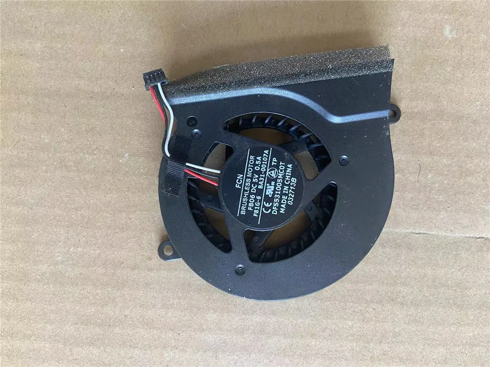 Новый вентилятор для центрального процессора Samsung NP305E5A-A03US NP300E5A-A01PL NP300E5A-A04RU A06RU NP300E5A-A05RU (KSB0705HA-BC06) CPU FAN