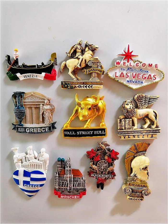 

5pcsCharging BullVenice Las Vegas Greece Black Forest Munich Spartan Helmet Venetian Lion Spartan Warrior Fridge Magnet Souvenir