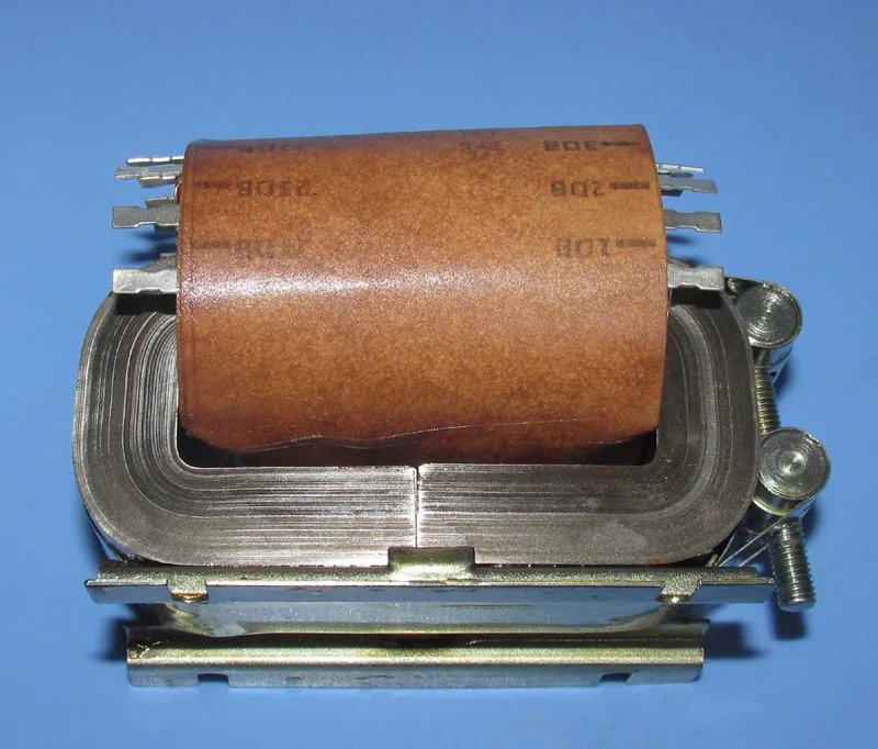 Высокочастотных динамиках премиум-преобразователь небольшого объема