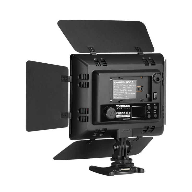 Дешево Светодиодный свительник для камеры YONGNUO YN300III Pаспродажа Светодиодный свительник для камеры YONGNUO YN300III