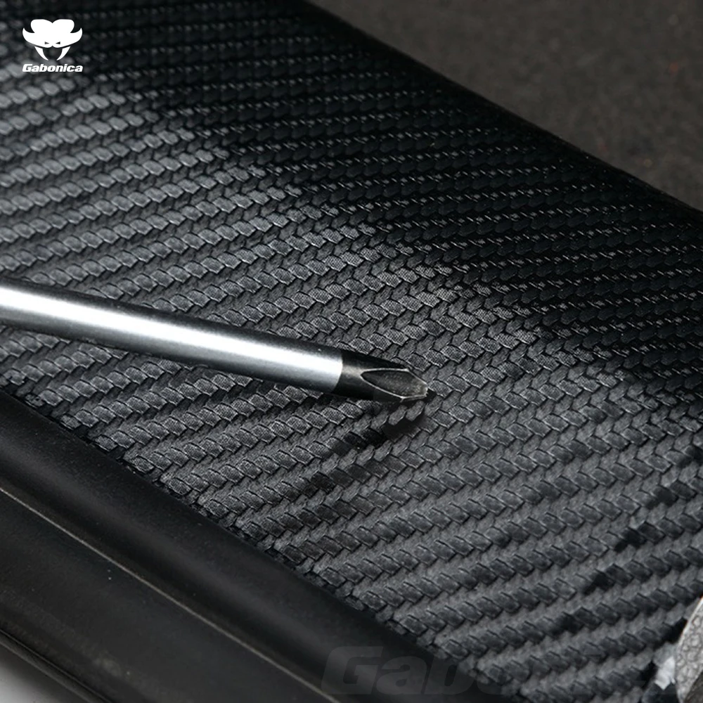 Наклейка на дверные пороги заднего бампера автомобиля из углеродного волокна