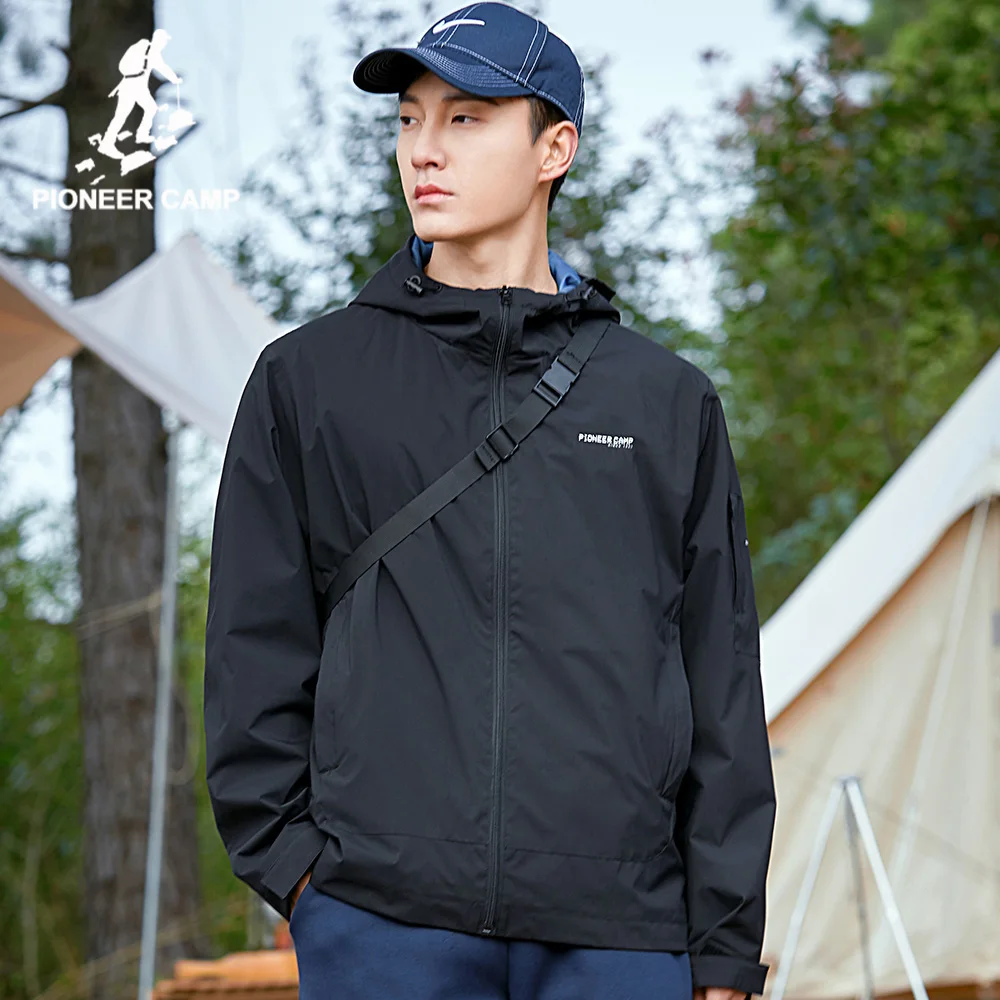 Pioneer Camp 2021 New Jackets Men Waterproof Outwear Black Gray Thin Hooded Summer Men's Clothing XJK123026