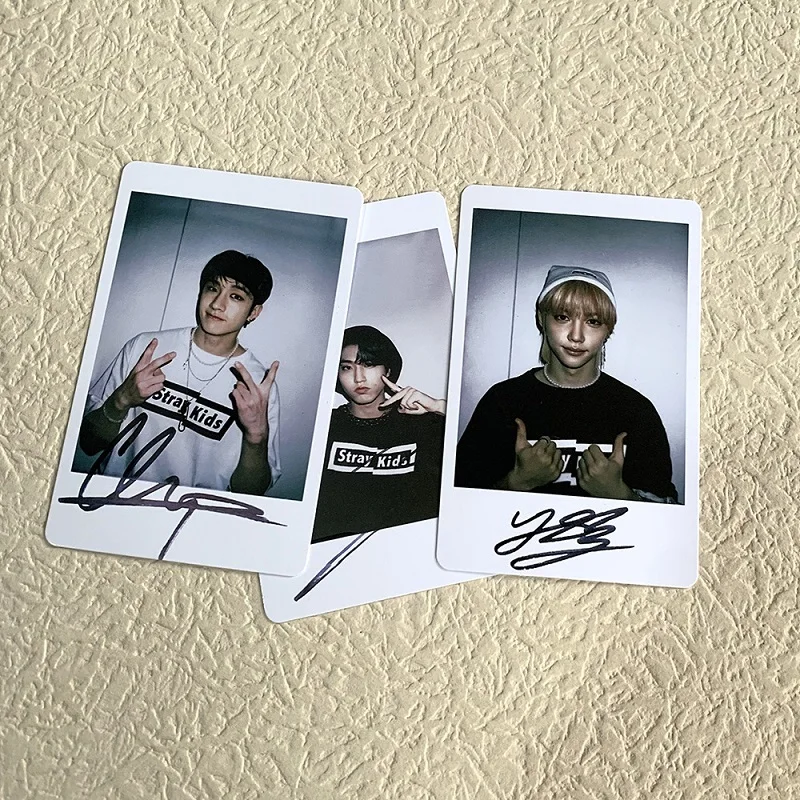 kpop stray kids autographed polaroid lomo card random small card bonus peripheral small card postcard free global shipping