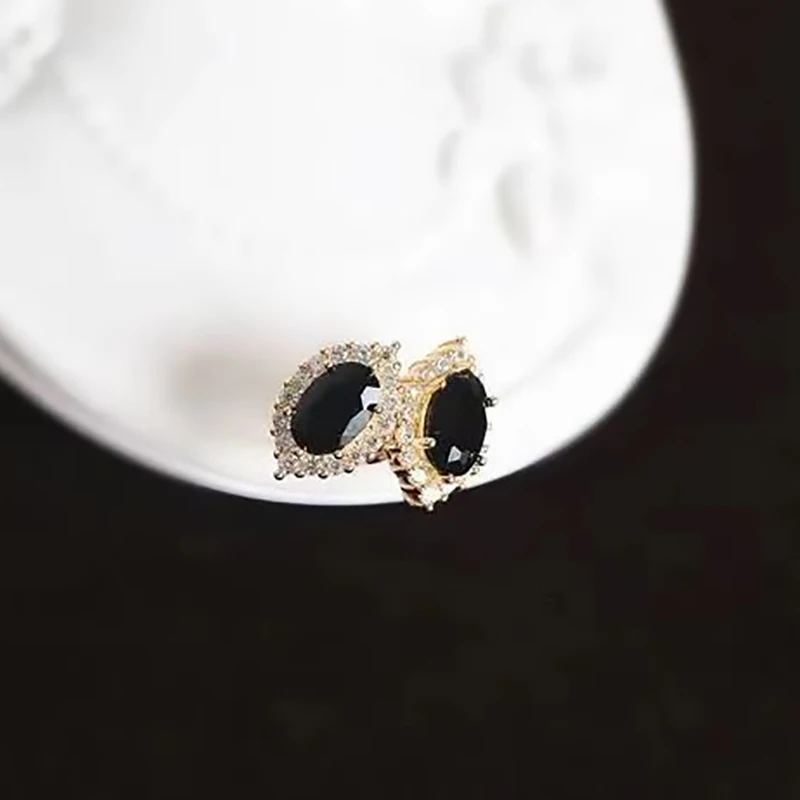 

Изысканная ручная работа серебряные инкрустированные бриллиантами овальные серьги с черным кристаллом очаровательные и яркие женские юве...