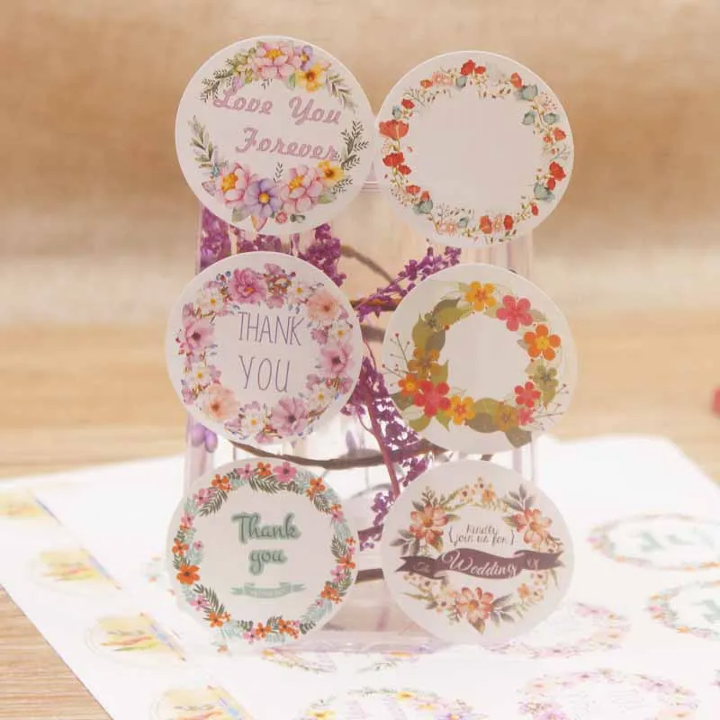 Ярлык наклейка белого цвета яркий цветок 3 5 см круглая форма размер свадебный подарок Стильные красивые