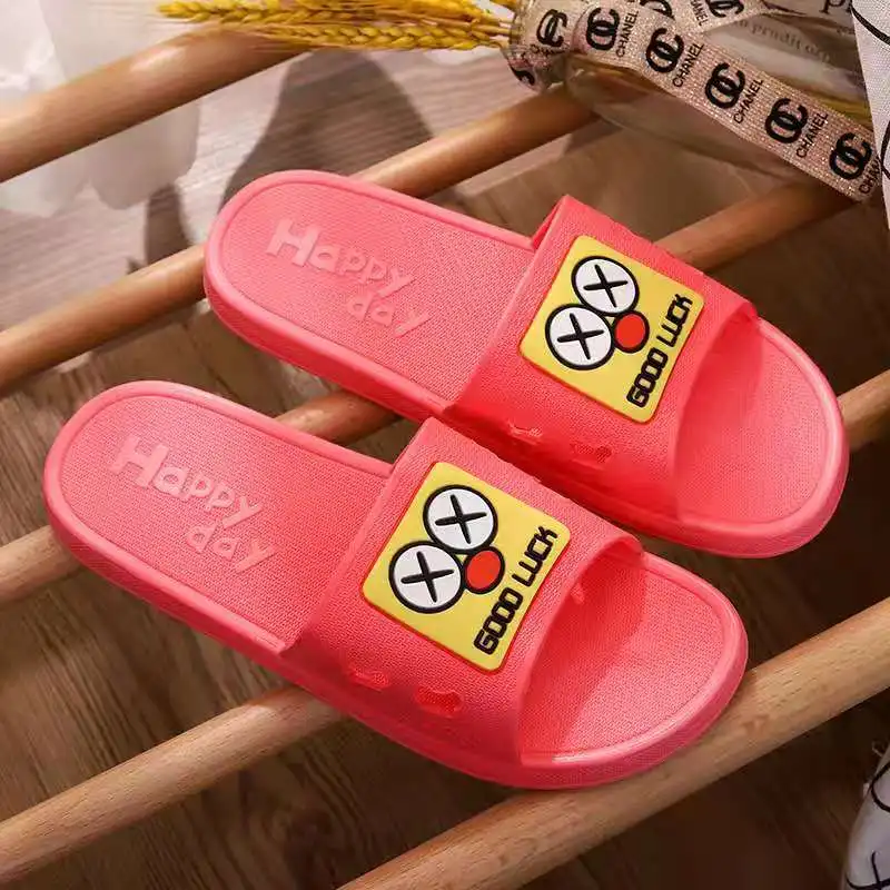 

2021 European and sk American ladies fashion casual couple one word indoor slippers 1888