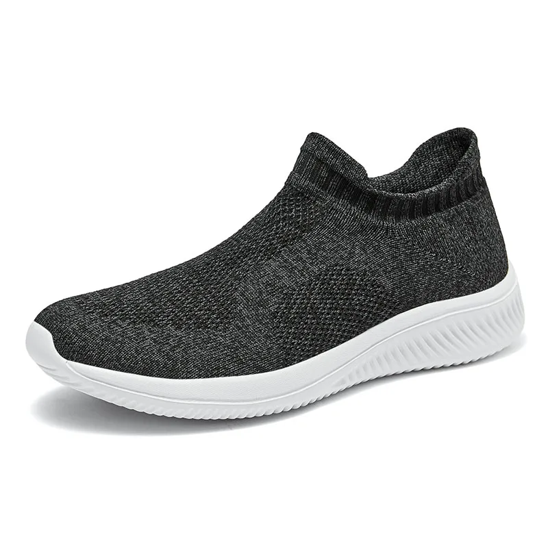

New Men's Casual Shoes Summer Men Soft Lightweight Men's Shoes Breathable Mesh Men Loafers Outdoor Comfortable Sneakers 39-46