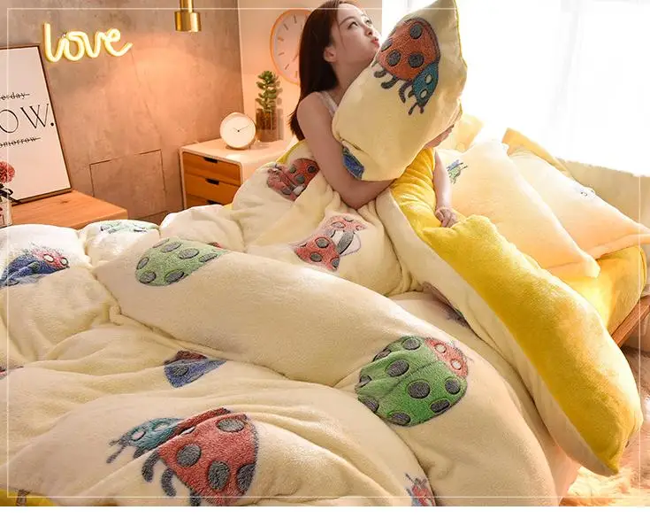 Winter Flannel Fleece duvet cover single Comforter cover Home textile 1pc cartoon Solid warm quilt cover Velvet bedcover