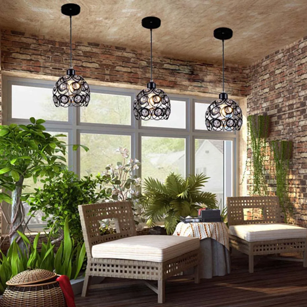 Хрустальная люстра черного/белого цвета