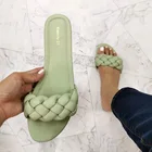 Сандалии женские из экокожи, дизайнерские шлепанцы, без застежки, плоская подошва, сланцы, пляжная обувь для улицы, лето