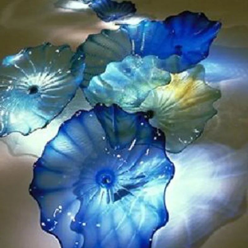 

Hand Blown Blue Glass Plates Wall Lamps Murano Flower Hanging Plate for Living Room Hotel Lobby Restaurant Art Decoration Indoor