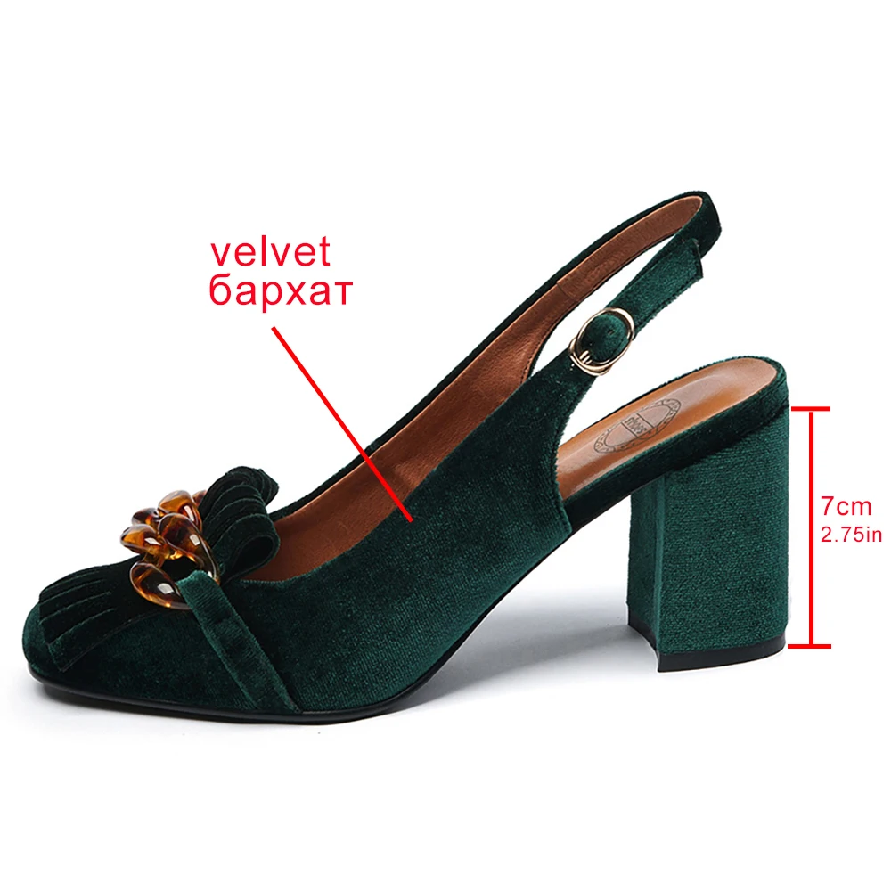 

2021 New Summer Chunky High Heel Sandals Emerald Women Retro Velvet Shallow Slingback Crystal Chain Fringe Tassel Banquet Shoes