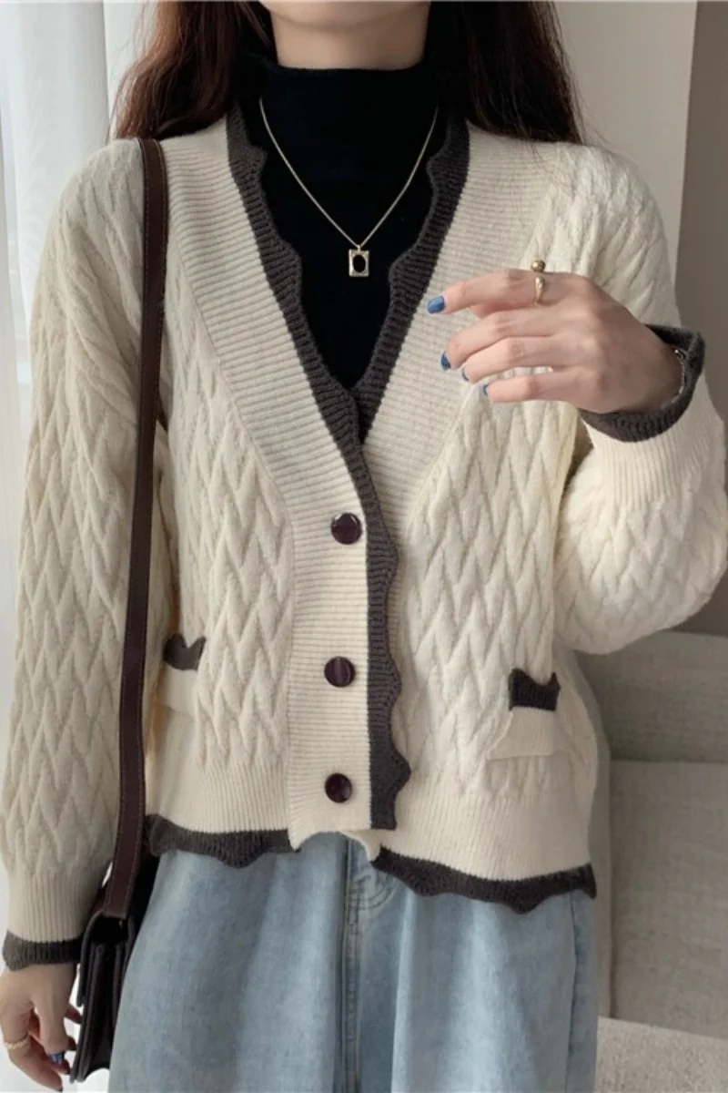 Кардиган Unif женский с V-образным вырезом свободный трикотажный короткий свитер