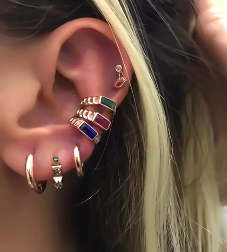 Серьги каффы золотого цвета с кубинской цепью без пирсинга сережки гвоздики