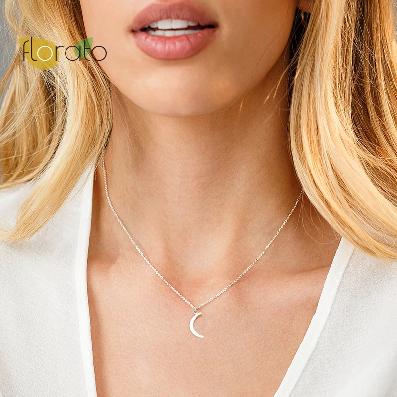 

Fashion Personality Moon Women Necklace 925 Sterling Silver Exquisite Gold Crescent Pendant Necklaces For Friend Jewelry Gift
