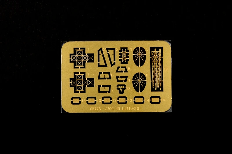 Trumpeter масштаб 05778 1/700 военный корабль с итальянским военным флотом RN Littorio 1941