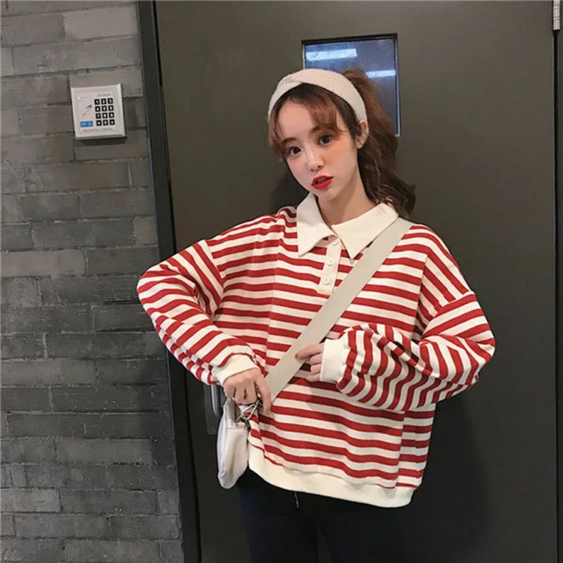 Женская тонкая свободная футболка-поло в полоску Корейском стиле на осень |