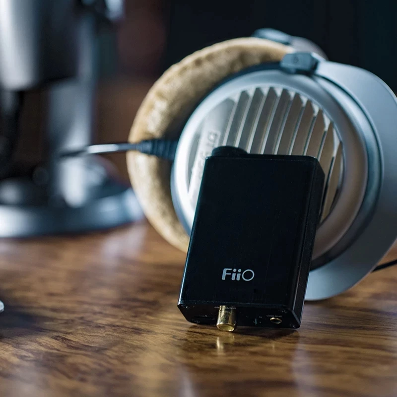 FiiO E10K-TC USB DAC усилитель наушников с XMOS XUF208 PCM 32 бит/384 кГц аудио 2.0